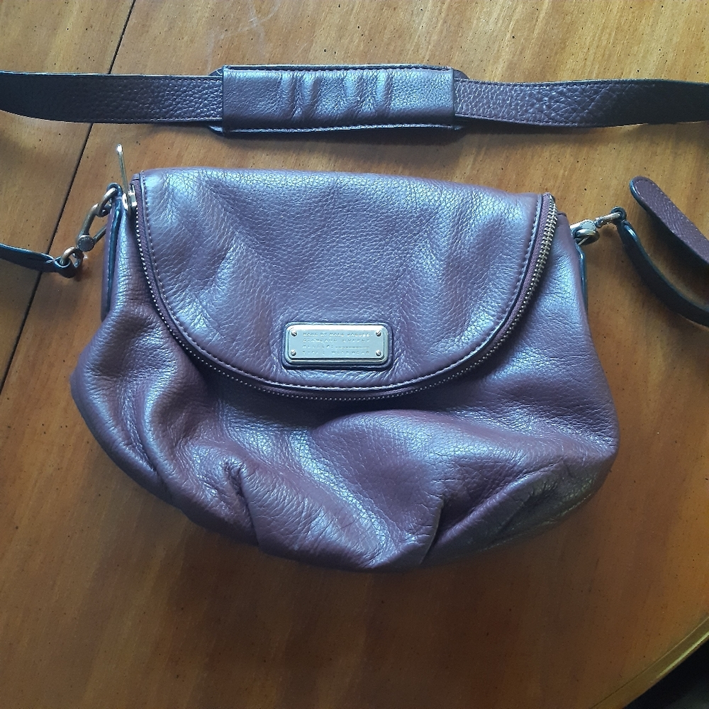 Elegant Brown Leather Crossbody Bag